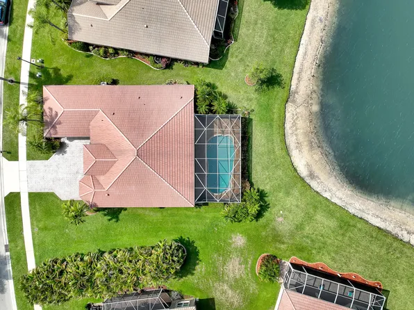 9466 Lantern Bay Circle, West Palm Beach, FL 33411