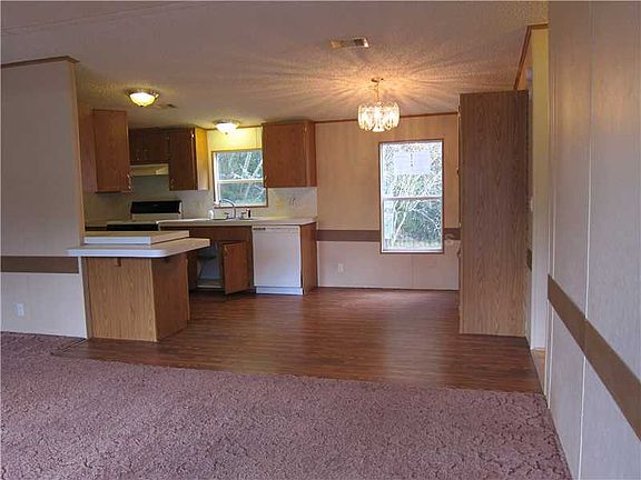 2nd image of 2206 Beach Ave