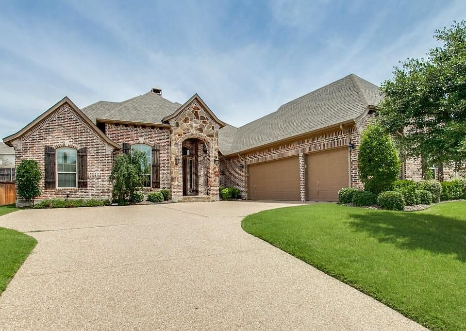 1st image of 2417 Sandi Ln