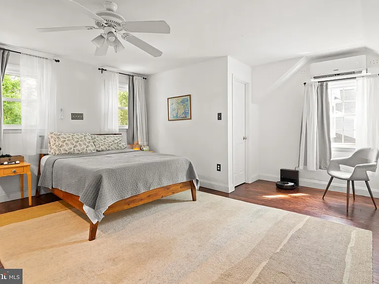 214 Sumner Rd — Photo 25