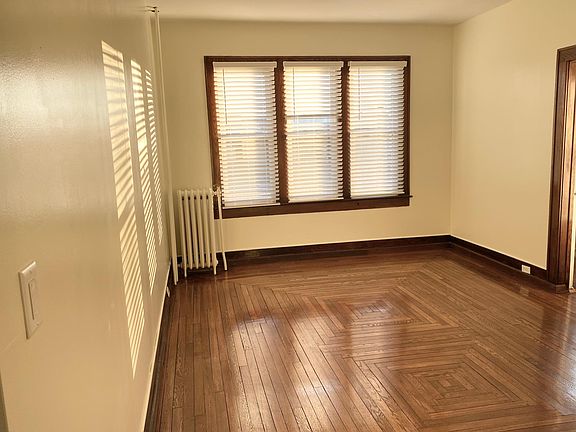 2nd image of 782 Wyoming Ave #5