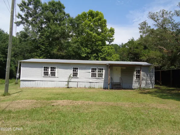 897 8th St, Chipley, FL 32428