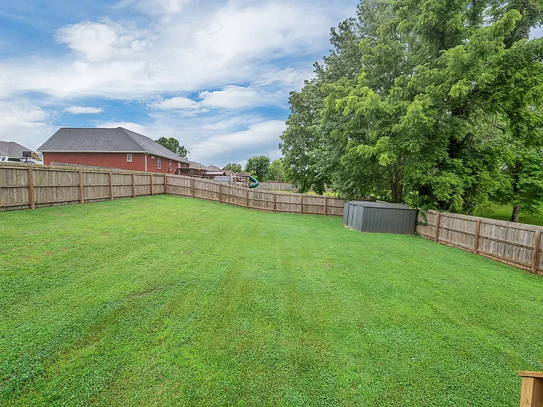 2029 Sunday Silence Dr — Photo 33