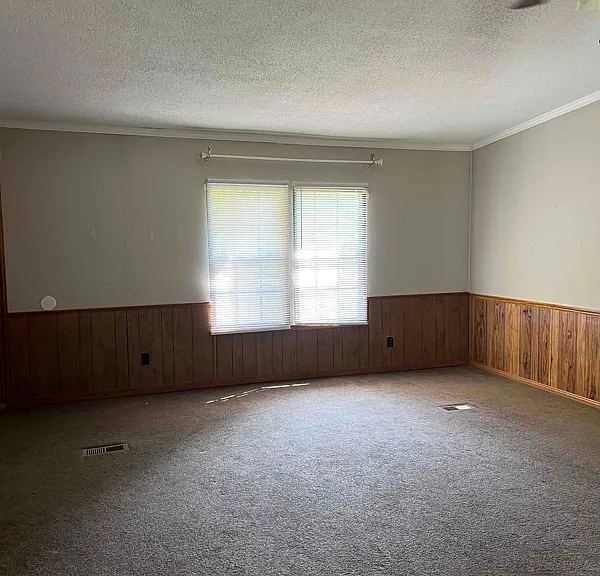 268 S Seymour Dr NW — Photo 10