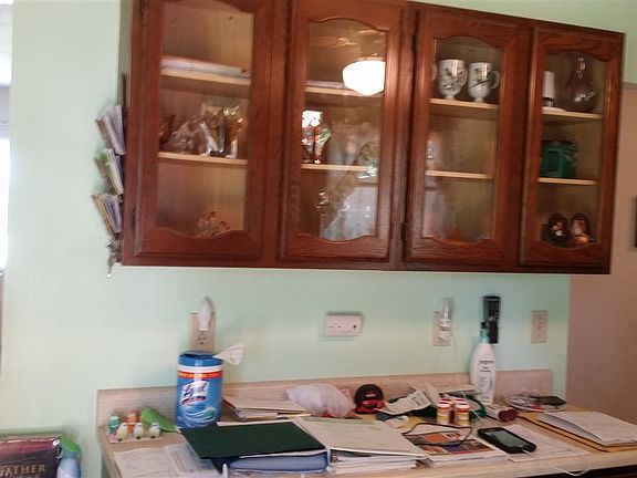 4th image of 206 Crestbrook Dr