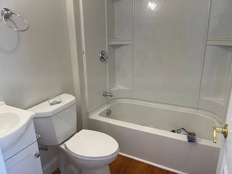 97 Hudson St #2 — Photo 7
