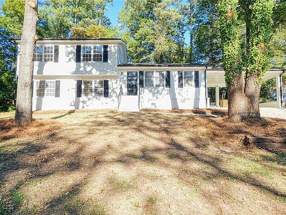 3rd image of 506 Birch Ln