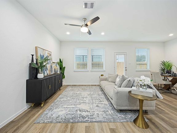 7th image of this home