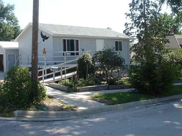 Home on Corner Lot