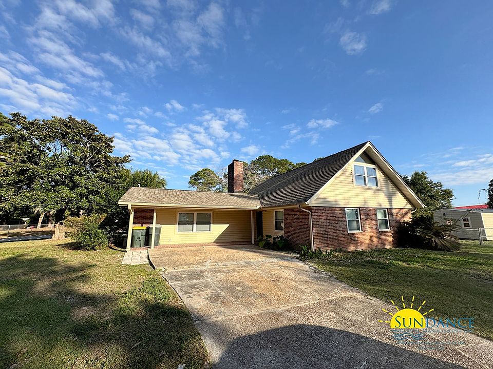 1st image of 101 Driftwood Ave