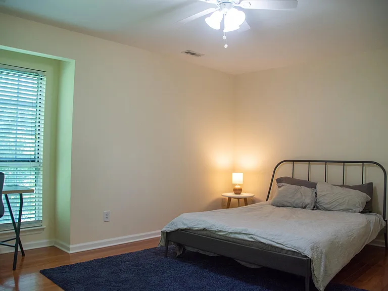 1010 Kingswood Dr #G — Photo 11