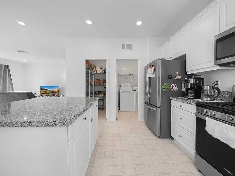 20625 Bison Mesa Rd #2 — Photo 8