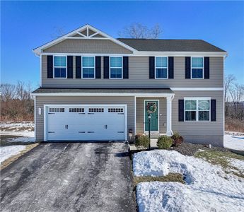 173 Alta Vista Dr, Imperial, PA, 15126