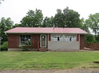 1221 Crestview Dr, Raceland, KY 41169