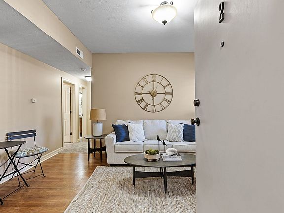 3rd image of 602-606 N 33rd St #5