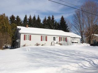 75 Blake St, Newport, VT 05855