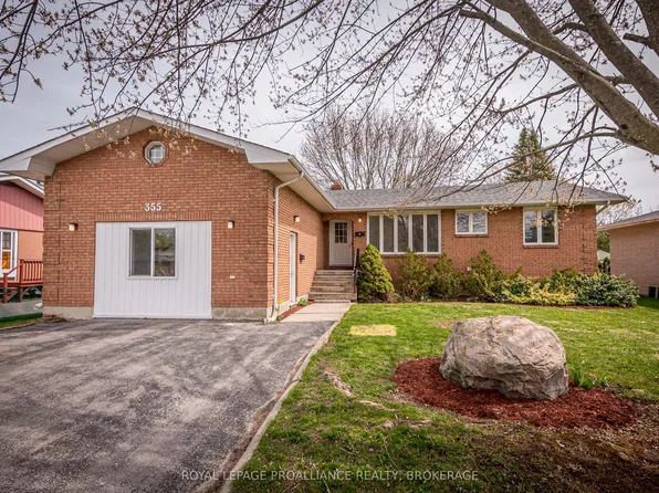 355 Portsmouth Ave, Kingston, ON K7M 1V7