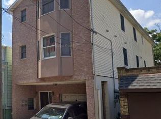 325 Liberty Ave, Jersey City, NJ 07307