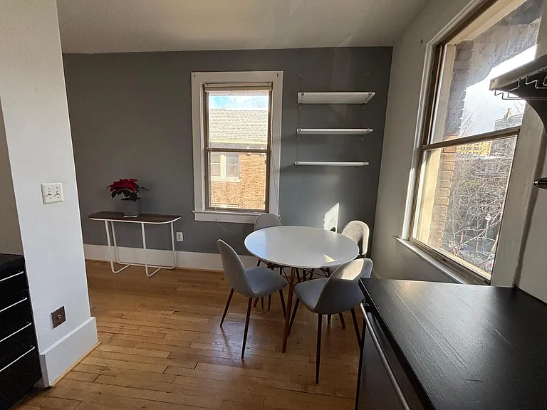 1725 Lanier Pl NW #31A — Photo 4