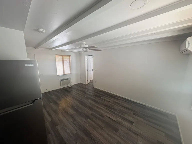 3731 N Tyndall Ave — Photo 4