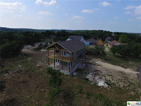 3rd image of 1168 Alta Vista Ln