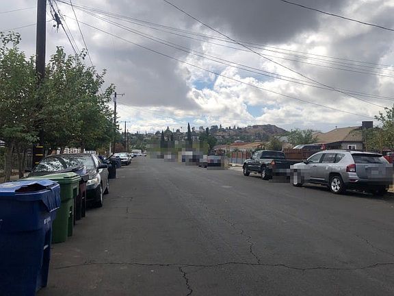 4th image of 11105 De Garmo Ave