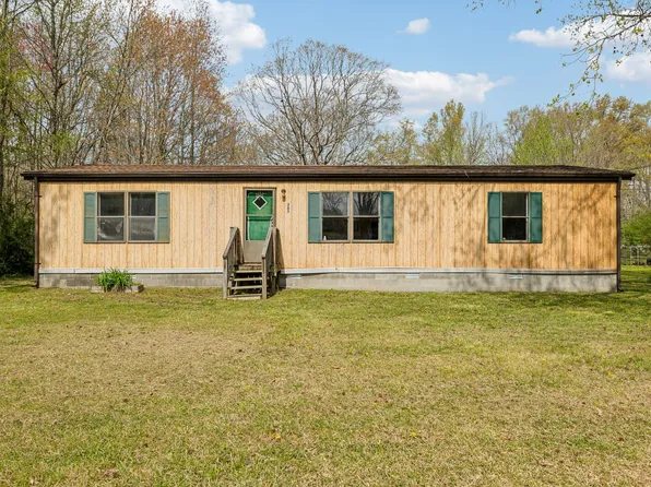 285 Eugene Reed Rd, Woodbury, TN 37190