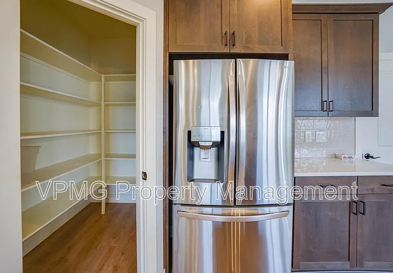 12501 NE 102nd Way — Photo 18
