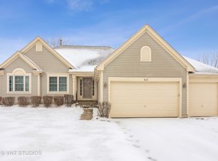 612 Camden Ln, Port Barrington, IL 60010