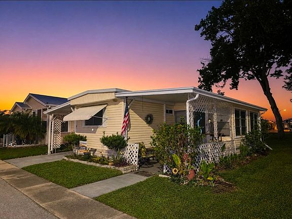 3rd image of 601 Starkey Rd #61