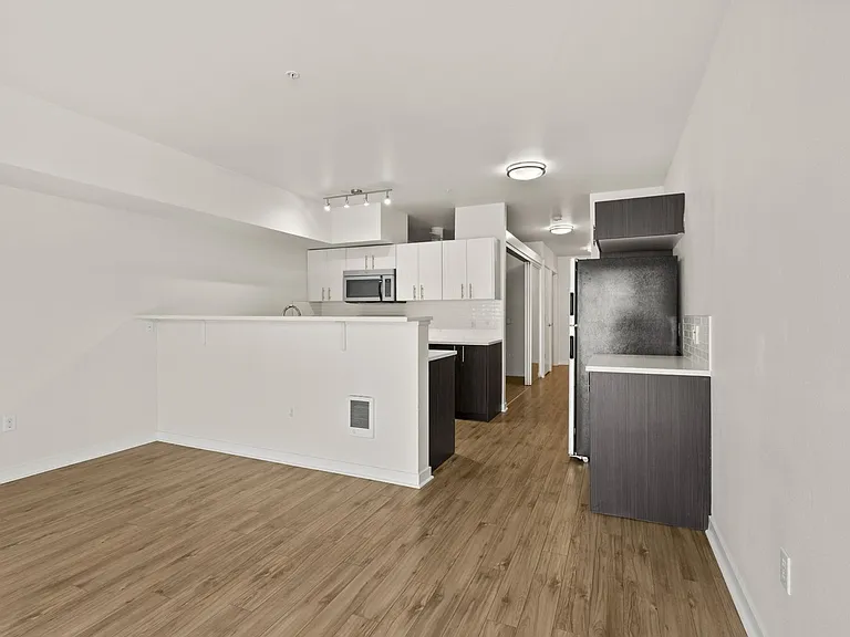 Contour Apartments — Photo 106