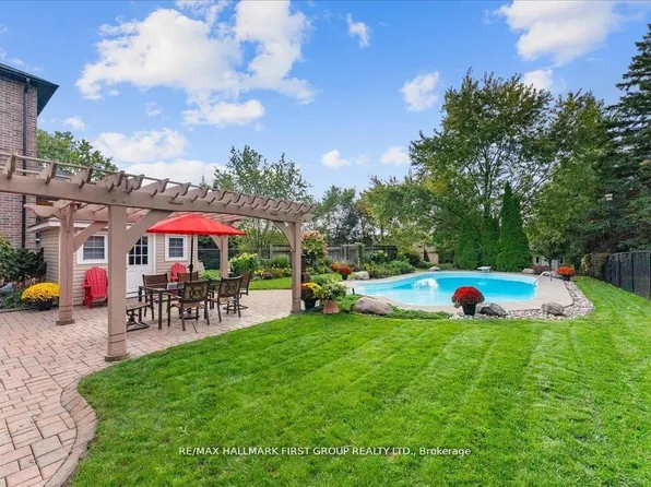 1884 Appleview Rd, Pickering, ON L1V 1T8