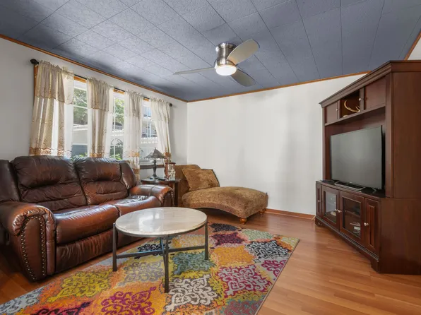 692 Passaic Avenue image 23 of 38