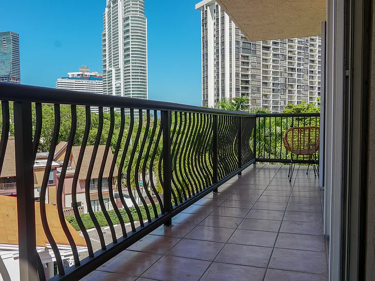 1918 Brickell Ave #502 — Photo 19