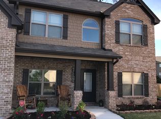 1302 Champion Run Dr, Dacula, GA 30019