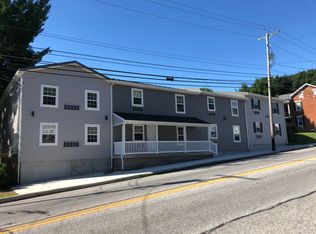 161 E King St, Abbottstown, PA 17301