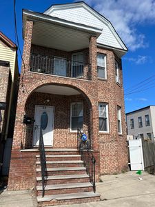 29 Van Cleef St, Jersey City, NJ, 07305