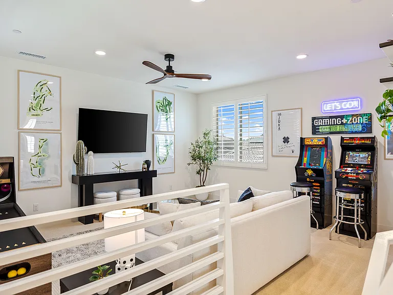 Welcome to the upstairs game/flex space!