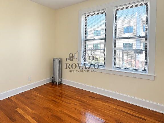 5th image of 381 Union Ave #312