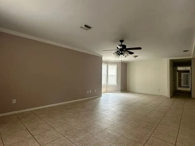 500 Wichita Ave #11 — Photo 10