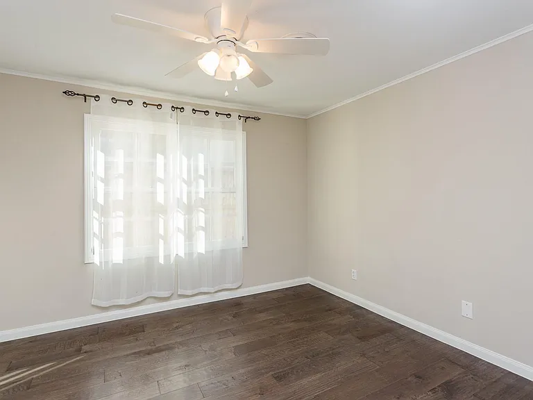 3006 Conway St — Photo 20