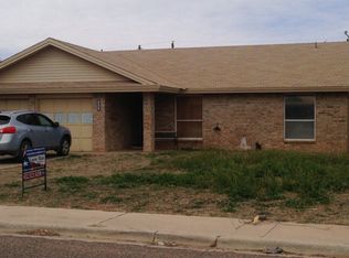 1127 Crescent Dr, Andrews, TX 79714