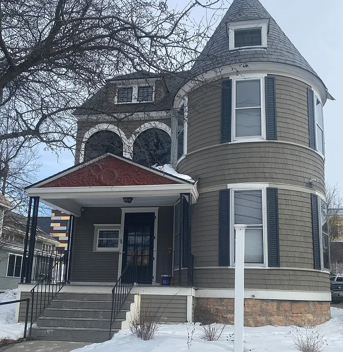 96 S Union St #4