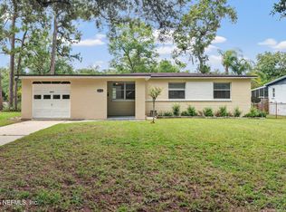 6816 Lotus Rd S, Jacksonville, FL 32211