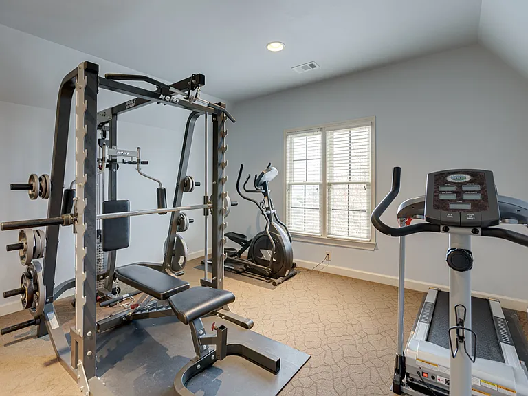 219 King Arthur Cir — Photo 27