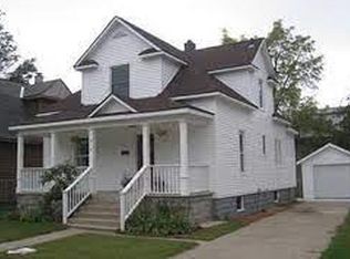 314 W 15th St, Holland, MI 49423