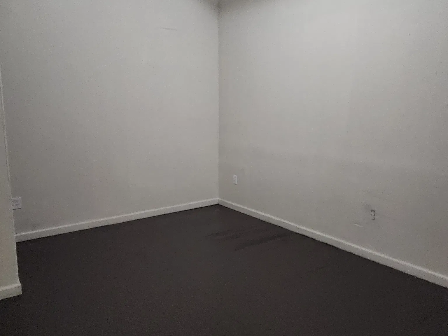 213 Worthington St — Photo 3