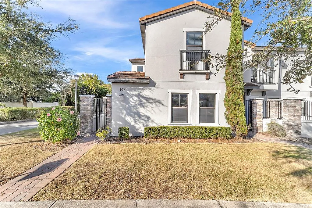3 bed, 2.5 bath, 1802 sqft, $2,500 — Photo 1