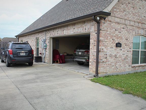 2nd image of 184 Aubrey Joseph Dr