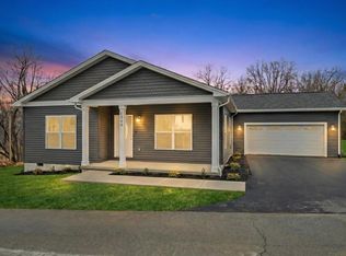 1948 Redwood Rd SE, Roanoke, VA 24014